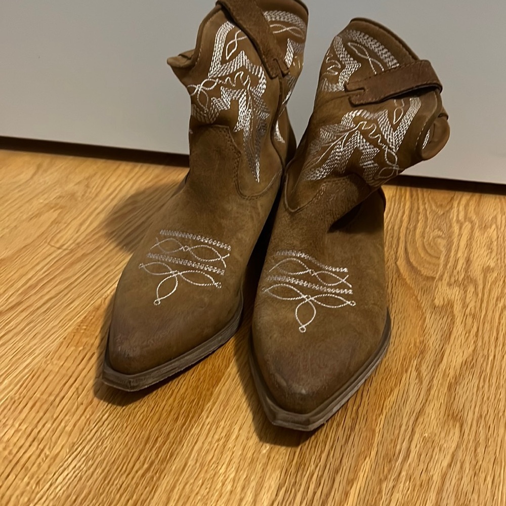 Handmade Italian leather shortie cowboy boots